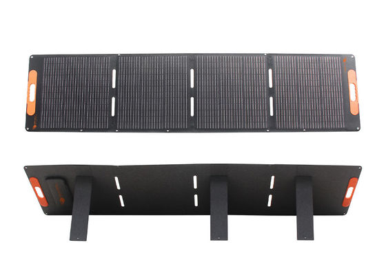 कुशल कैंपिंग चार्जिंग के लिए ETFE कोटिंग और 600D PVC के साथ IP65 वाटरप्रूफ 200W पोर्टेबल फोल्डिंग सोलर पैनल