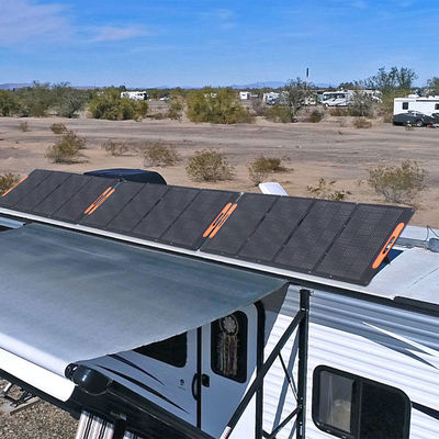 ईटीएफई फ्रंट कवर और कॉम्पैक्ट 812X608mm फोल्डेड आकार के साथ 300W पोर्टेबल फोल्डिंग सोलर पैनल किट